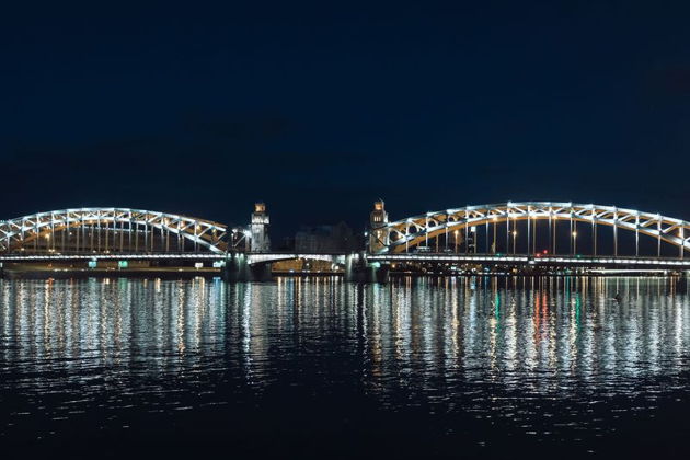 Фото к экскурсии Фото-экскурсия: Белые ночи и разводные мосты Санкт-Петербурга