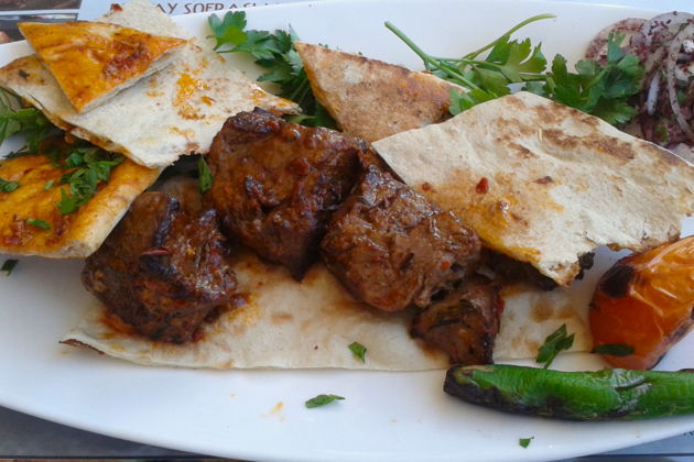 Виды Однодневный тур по Тбилиси с грузинским застольем