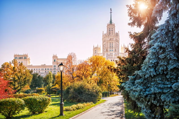 Несерьезная Москва: о главных достопримечательностях с юмором — фото 2