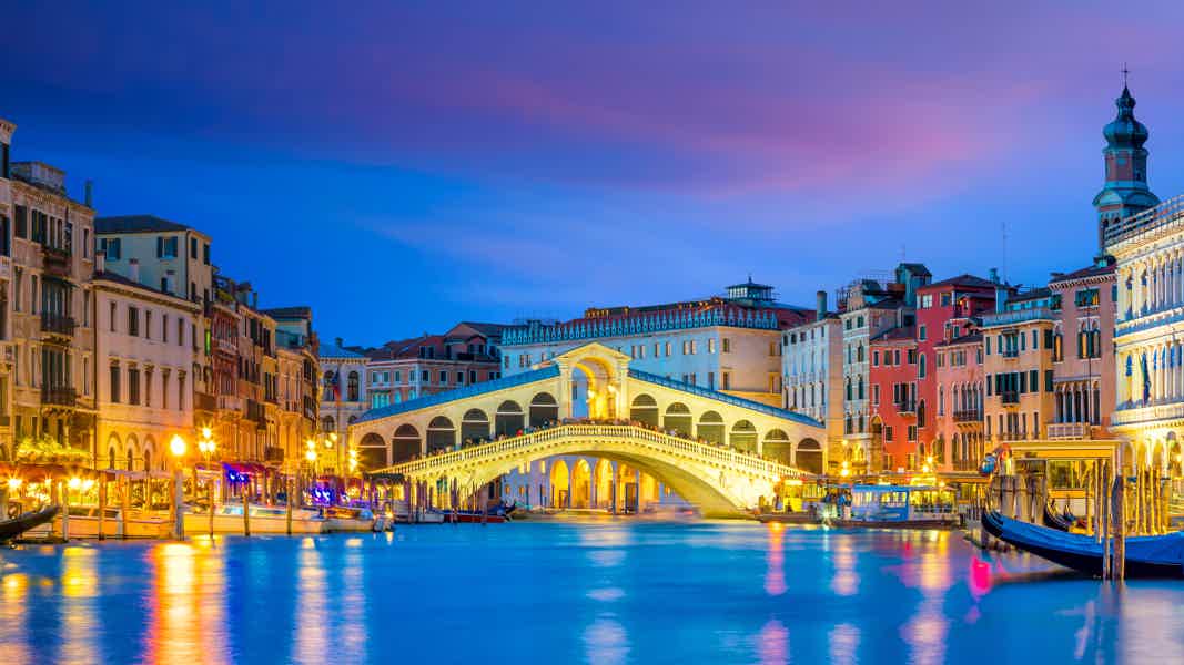 Venice Romantic Sunset Tour by Typical Venetian Boat - photo 4