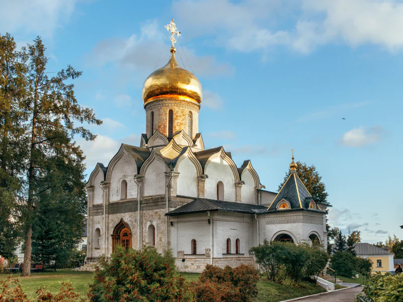 Звенигород и Саввино-Сторожевский монастырь с гидом-историком — фото 3, Москва | Покатаем