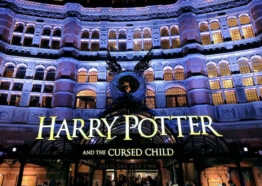 London: Guided Harry Potter Movie Locations Sightseeing Tour - photo 4