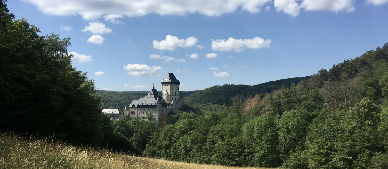 Замок Карлштейн и заповедник Чешский крас — экскурсия, Прага, Чехия | Покатаем