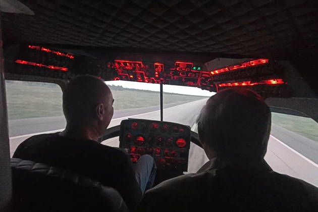 Полет на авиатренажере боевого вертолета «Ми-2»