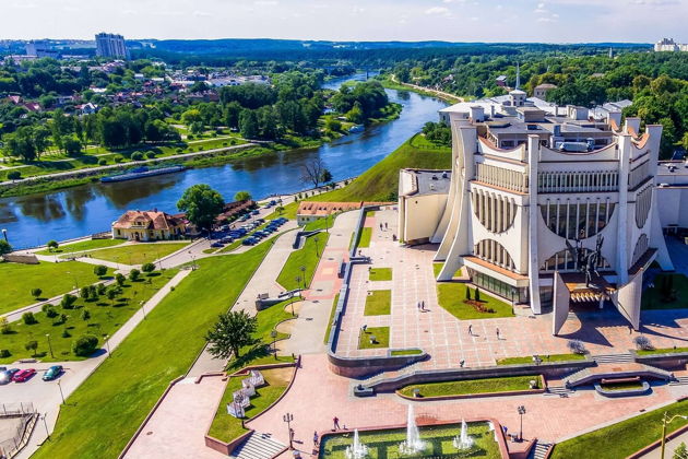 Премиум трансфер: Минск → Гродно