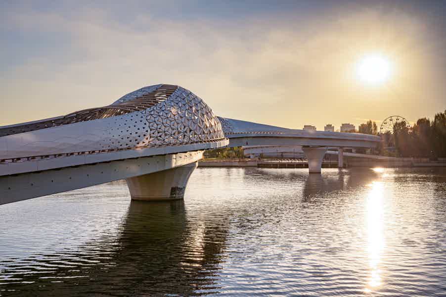 Астана ночью: огни, архитектура и волшебство столицы - фото 4