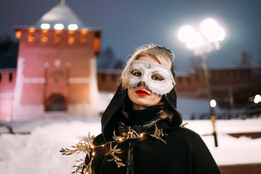 Спектакль-променад «Новогоднее путешествие» с фонарщиком Фаролеро по Казани - фото 5