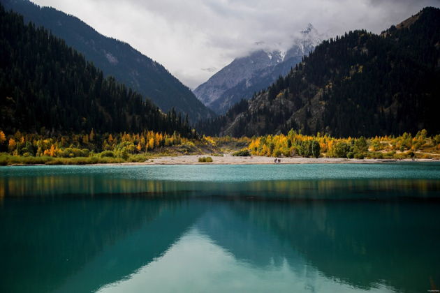 Виды Озеро Иссык и водопад Медвежий  — тур из Алматы в Тургень