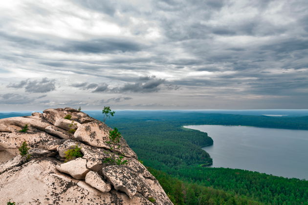 Виды Аракульский Шихан: прогулка по Уралу.
