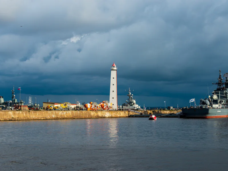 Кронштадт — Никольский (Морской) собор и Петровский док — фото 6, Санкт-Петербург | Покатаем