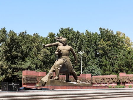 Монумент Мужества