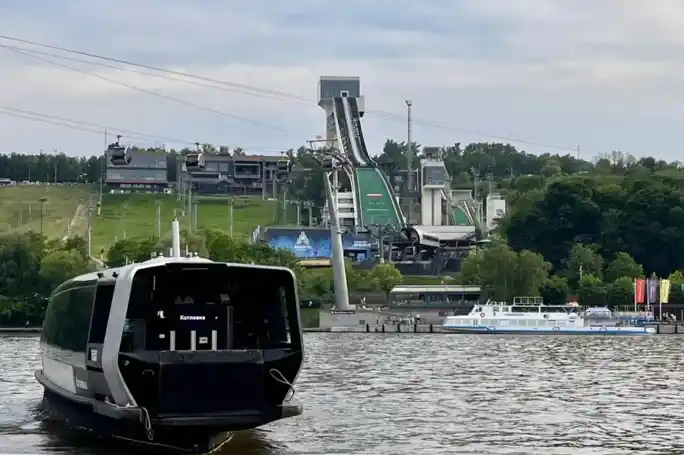 «От Олимпийских вершин до западных ворот Москвы»: водно-пешеходная прогулка