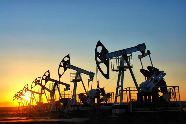 Гобустан: грязевые вулканы, петроглифы, мечеть Биби-Эйбат и нефтяная вышка — фото 3