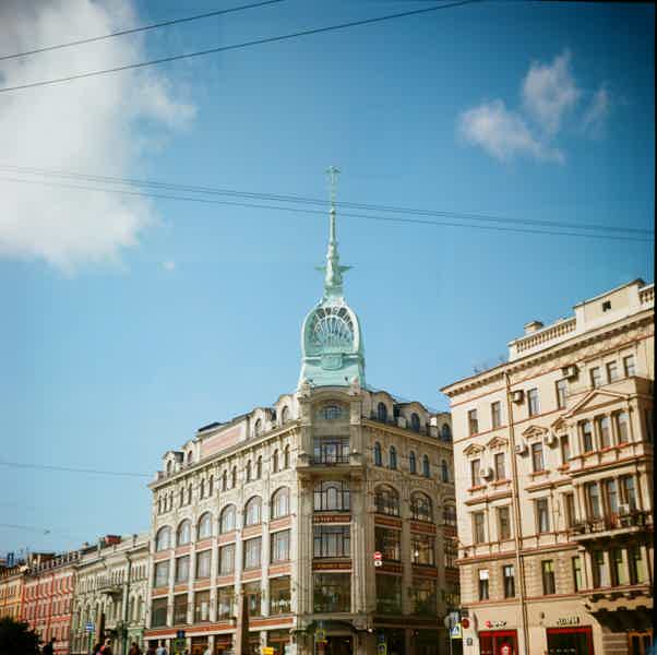 Индивидуальная обзорная экскурсия по Санкт-Петербургу на минивэне - фото 1
