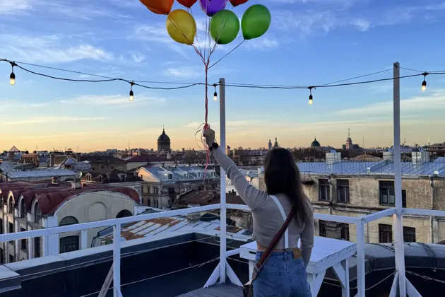 «Ключи от Петербурга»: дворы, парадные + подъем на крышу — фото 3