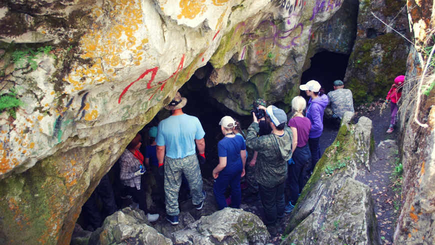 Поездка в пещеры Увельского района