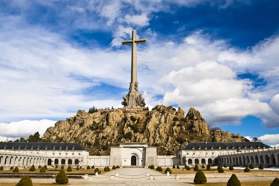 Долина Павших — фото 1