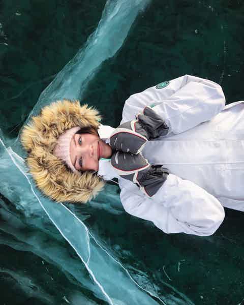 К ледяным чудесам Байкала — в бухту Песчаную на хивусе - фото 1