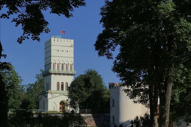 Фото к экскурсии Путешествие в Царское Село и Александровский дворец