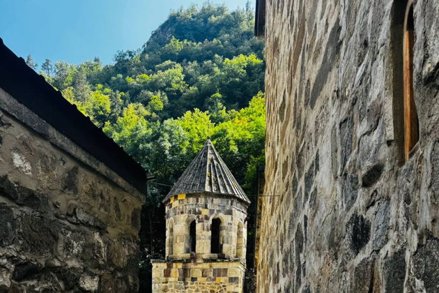 Виды Глоток прохлады: Мцхета — Зелёный лес — Боржоми