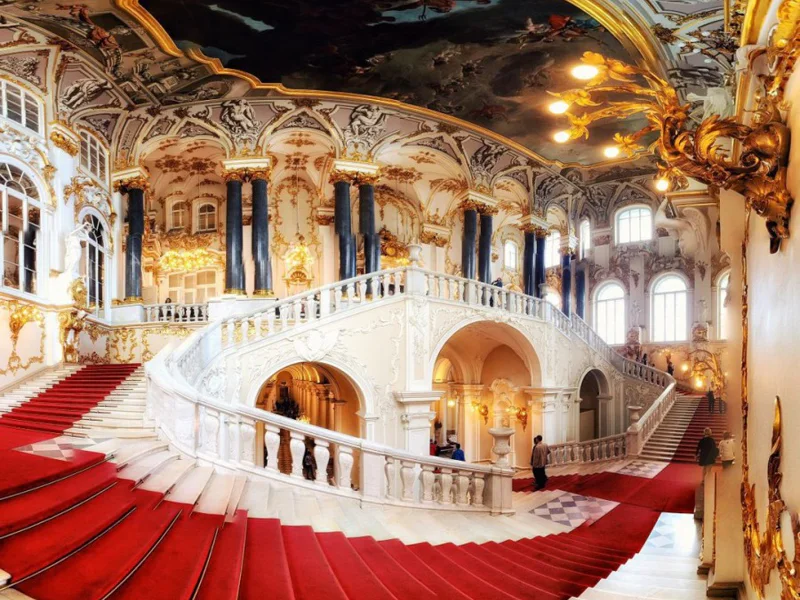 Индивидуальная экскурсия по Петербургу и Эрмитажу — фото 3, Санкт-Петербург | Покатаем