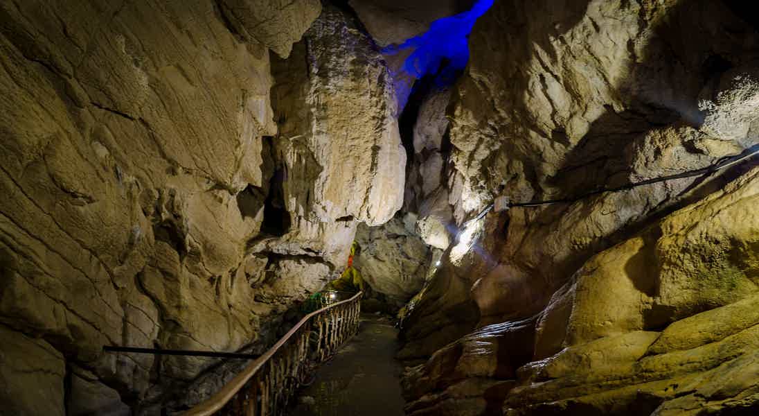 Недра Воронцовских пещер - фото 1