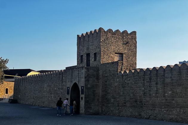 Виды Исторические и культурные сокровища Баку !!!