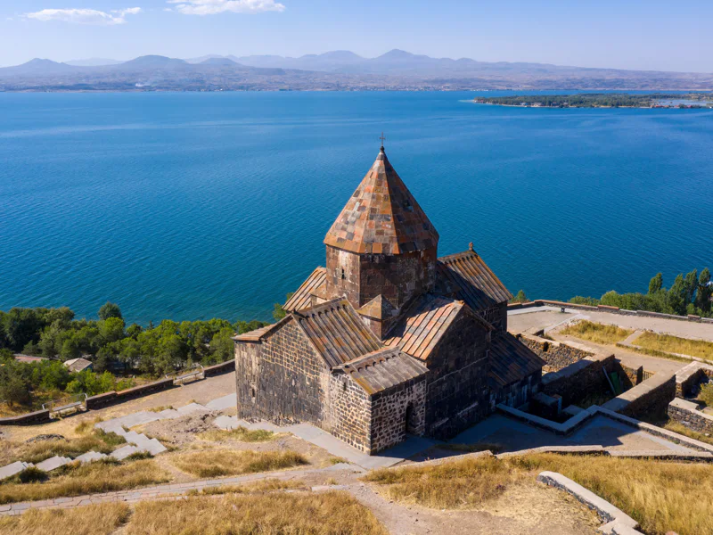 Гарни, Гегард, Севан и Дилижан — экскурсия из Еревана — фото 6, Ереван | Покатаем