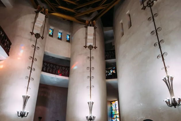 Виды Дворец торжественных обрядов: путешествие во времени в Тбилиси