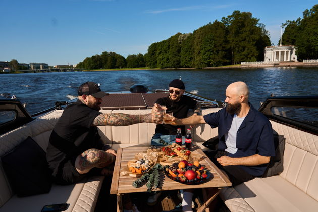 Фото к экскурсии Индивидуальная прогулка на катере комфорт-класса Blackberry