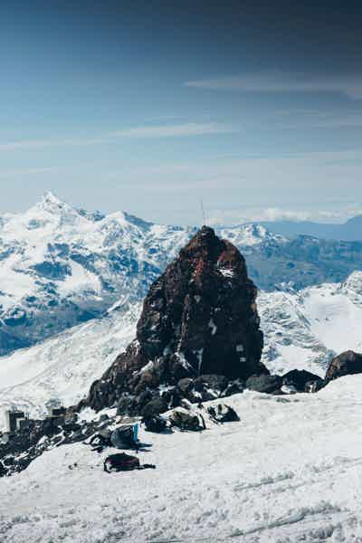 В гости к снежному великану Эльбрусу и горному озеру «Гижгит» - фото 2