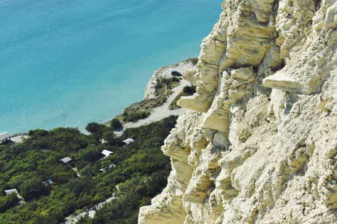 Лучший тур в Анапе: Кипарисовое озеро и Большой Утриш в мини-группе