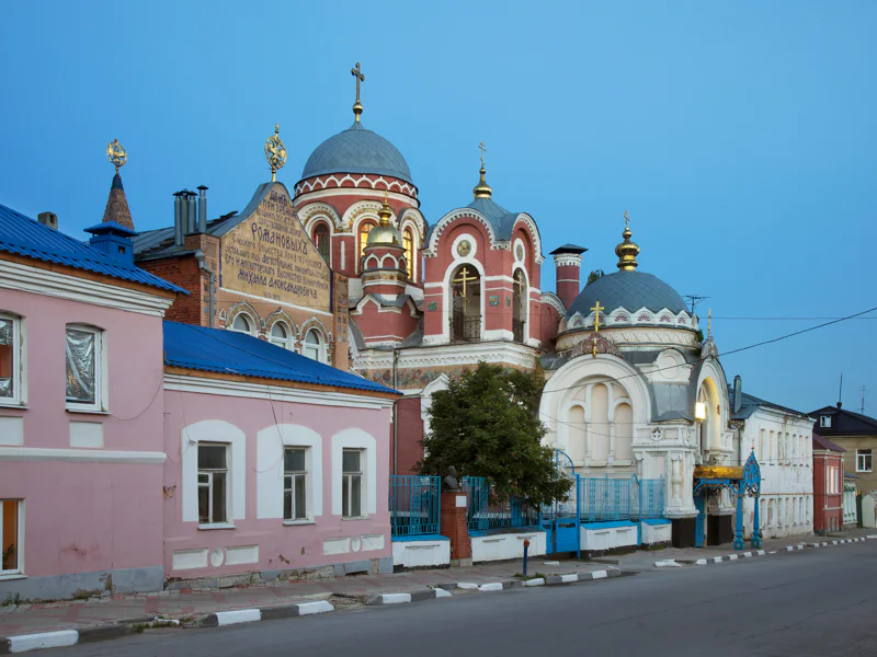 Экскурсия по Ельцу и Знаменский монастырь на транспорте туристов — фото 5, Елец | Покатаем