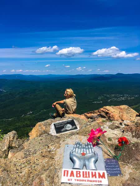 Пеший тур — гора Индюк: взгляни на мир с высоты - фото 1