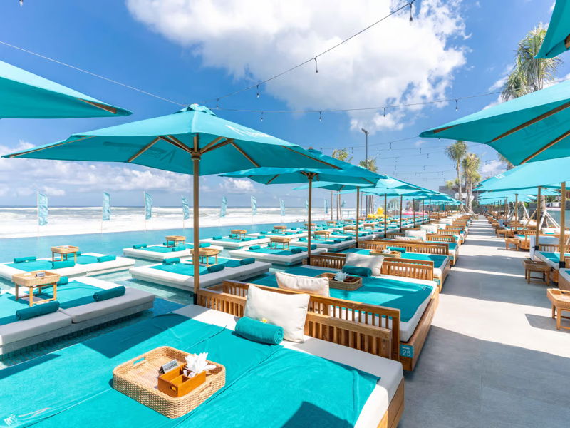 Входной билет в Atlas Beach Club Bali (с депозитом на питание и напитки) - экскурсия в Бали, Индонезия
