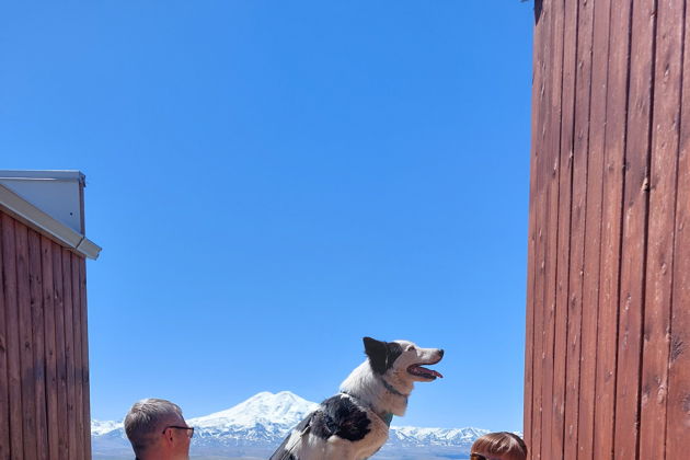 Виды Бермамыт в сопровождении якутской красотки 