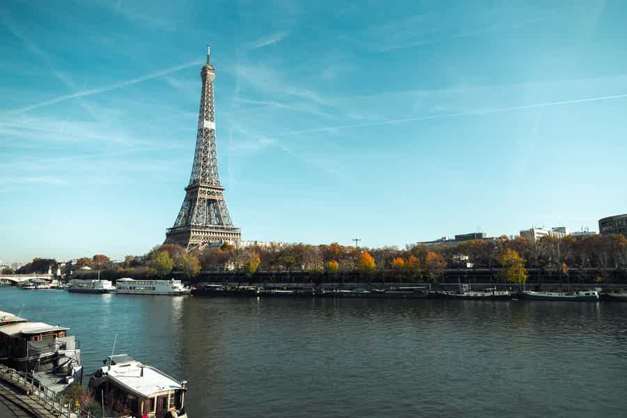 Paris: Seine River Walk w/ Crepe Tasting near the Eiffel Tower - photo 4