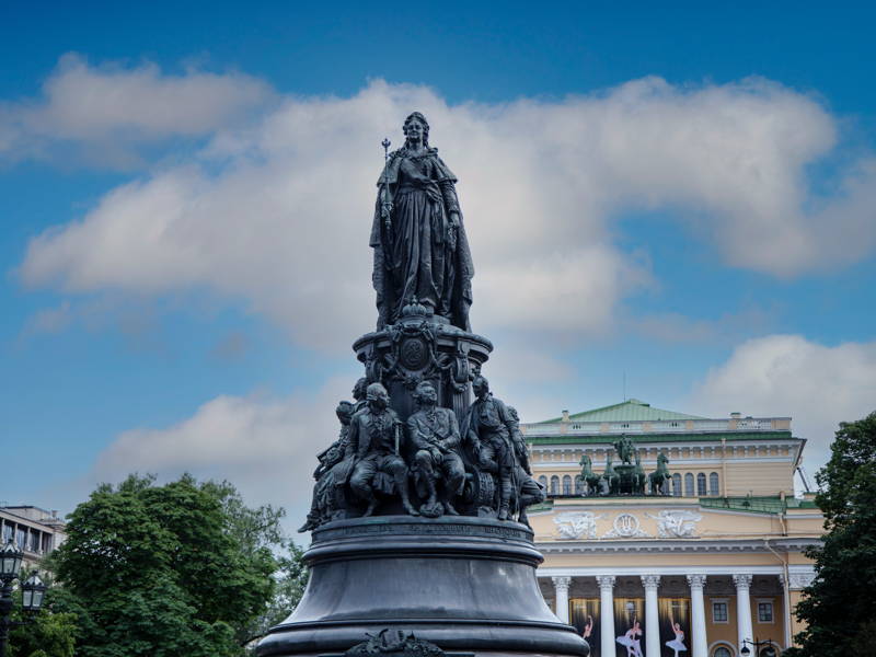 Знакомство с Санкт-Петербургом