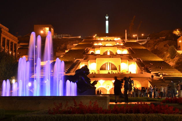 Виды Обзорный тур в Ереване и дух Эчмиадзина