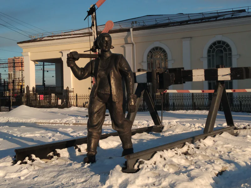 Десять секретов Привокзальной площади — фото 6, Екатеринбург | Покатаем