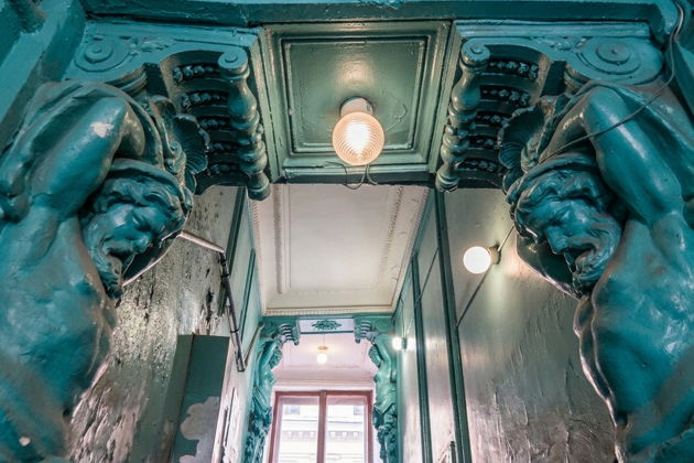 Фото к экскурсии Питерская атмосфера: дворы, парадные, коммуналки и смотровая