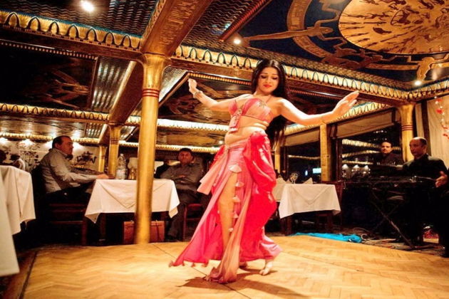 Вечерний групповой круиз по Нилу: ужин и шоу на корабле