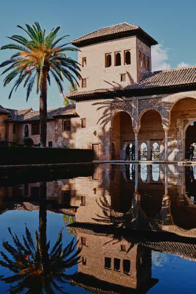 Сказочные дворцы Альгамбры и сады Хенералифе - фото 3