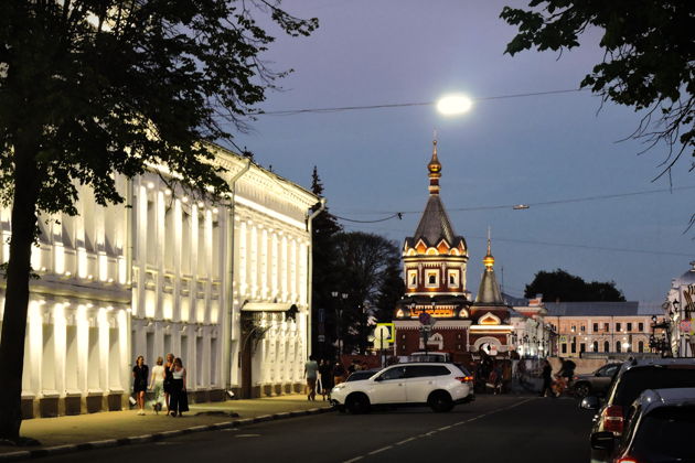 Огни небольшого города: вечерняя экскурсия по Ярославлю — фото 3
