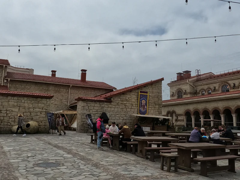 Вечерний Новый Херсонес с подсветкой — фото 4, Алушта | Покатаем