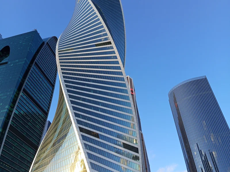 К небоскрёбам Москвы-Сити на речном трамвае и кофе на уровне облаков — фото 3, Москва | Покатаем