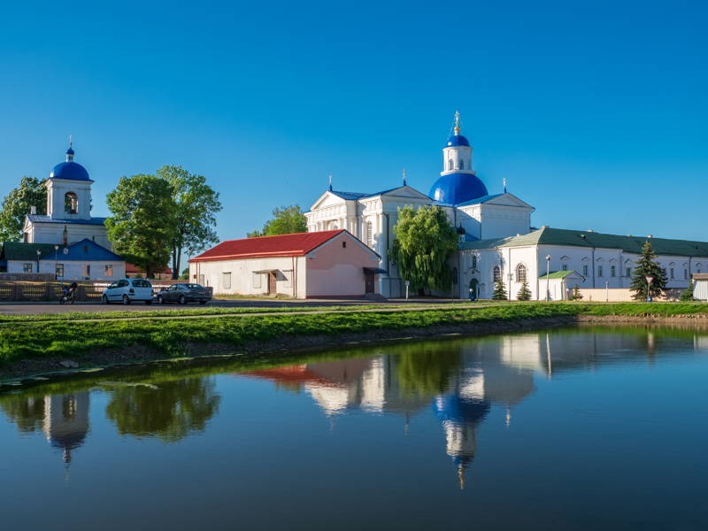 Трансфер к святыням Западной Беларуси, Жировичи, Сынковичи, Слоним