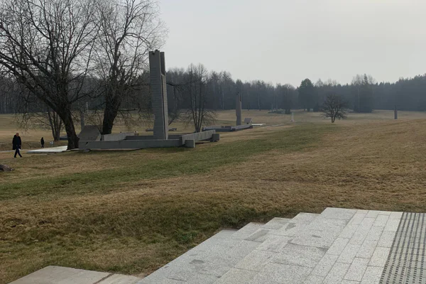 Трансфер в Хатынь и обратно: наследие Великой Отечественной войны — фото 7, Минск | Покатаем