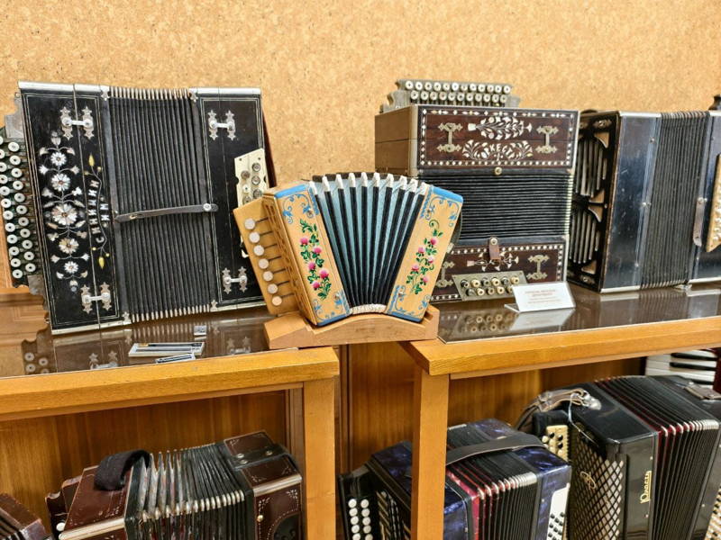 Сборная экскурсия на фабрику «Тульская гармонь»