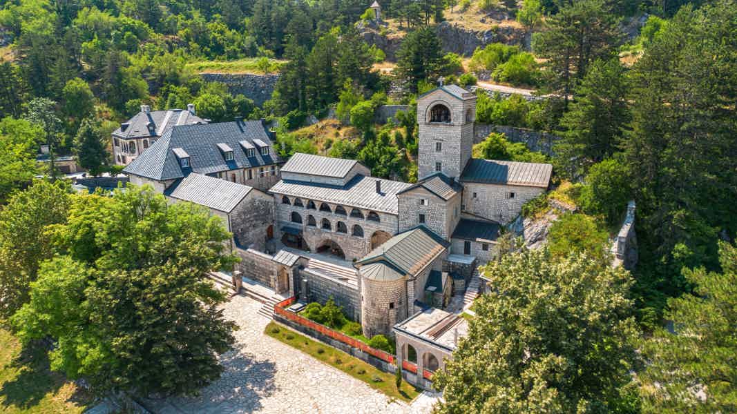 Два монастыря (Цетинский и Острог) - фото 3